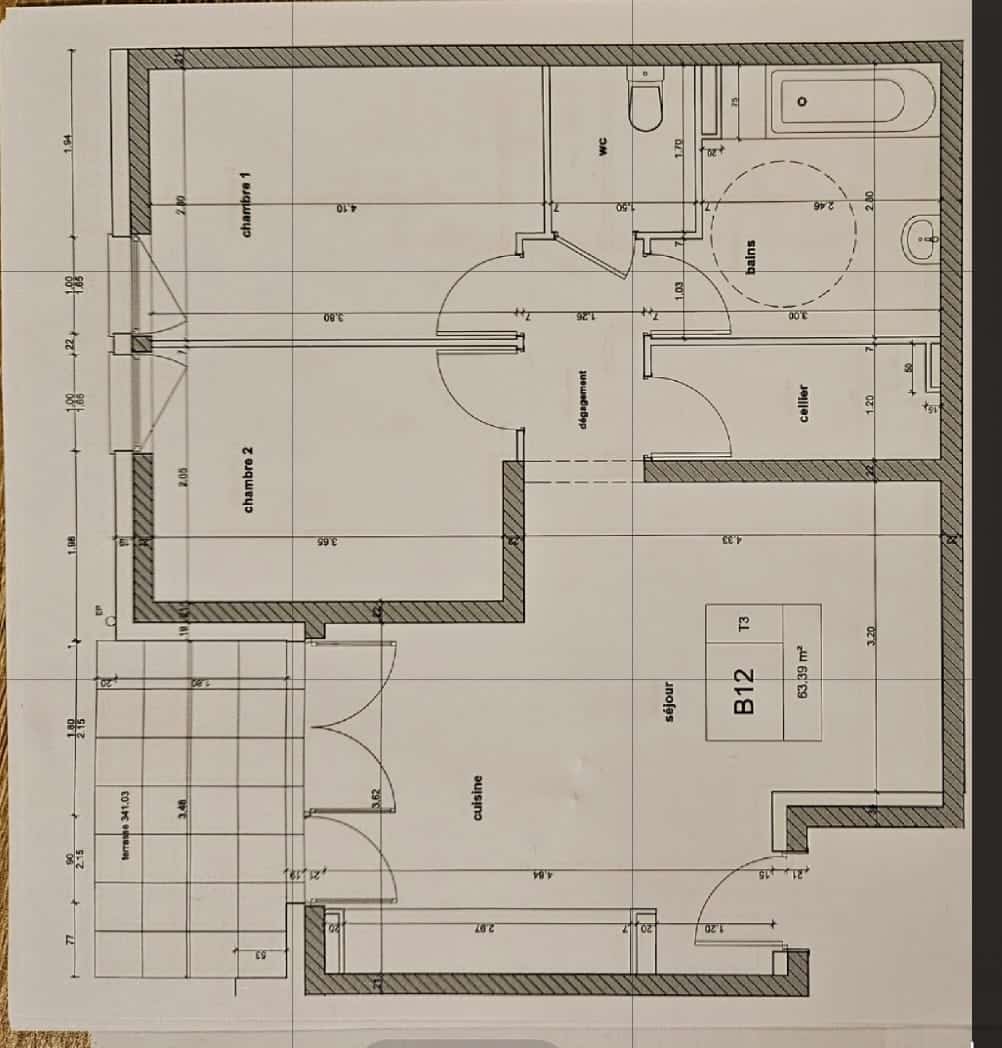 Bonjour à tous 

Ci dessous le plan de mon appartement en VEFA.
Je peux y faire 